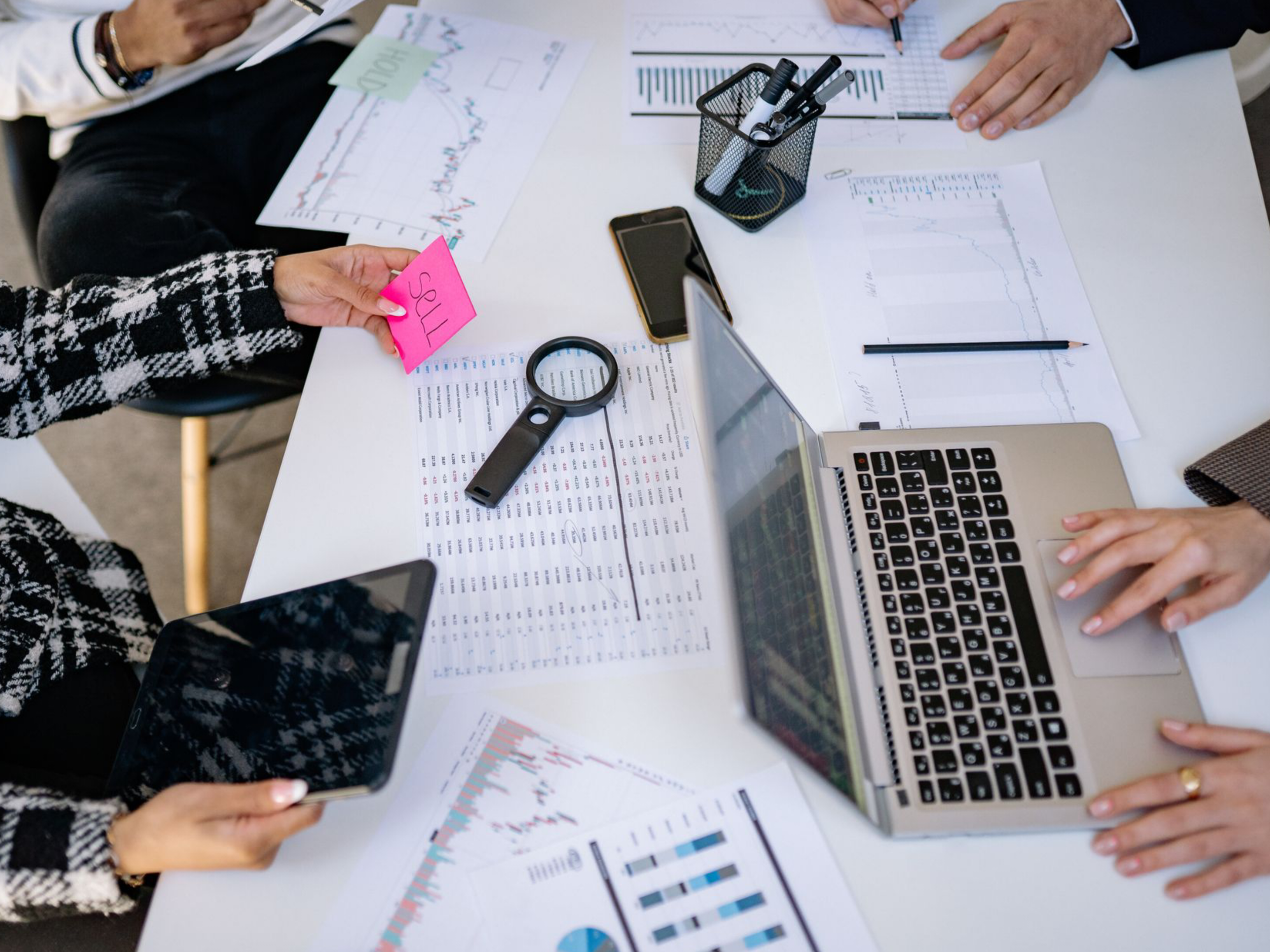Financial & Business